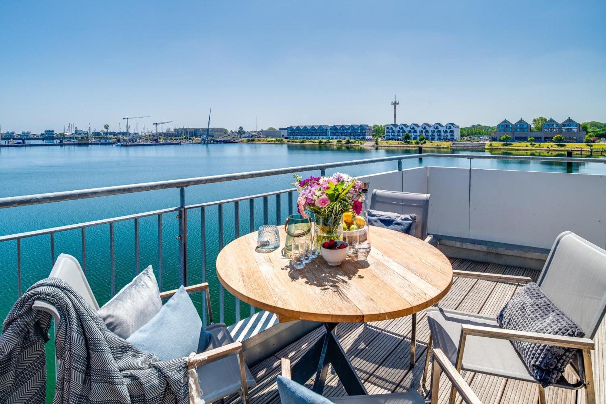 Sea Apartment Mojo- Meerblick, Infrarotauna, Terrasse Olpenitz Kültér fotó